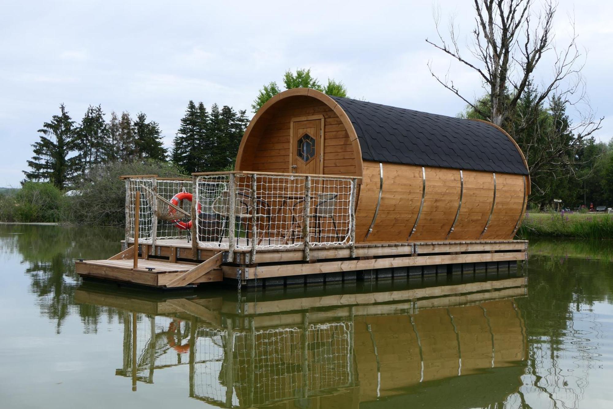 Les Cabanes Flottantes Givrauval Εξωτερικό φωτογραφία