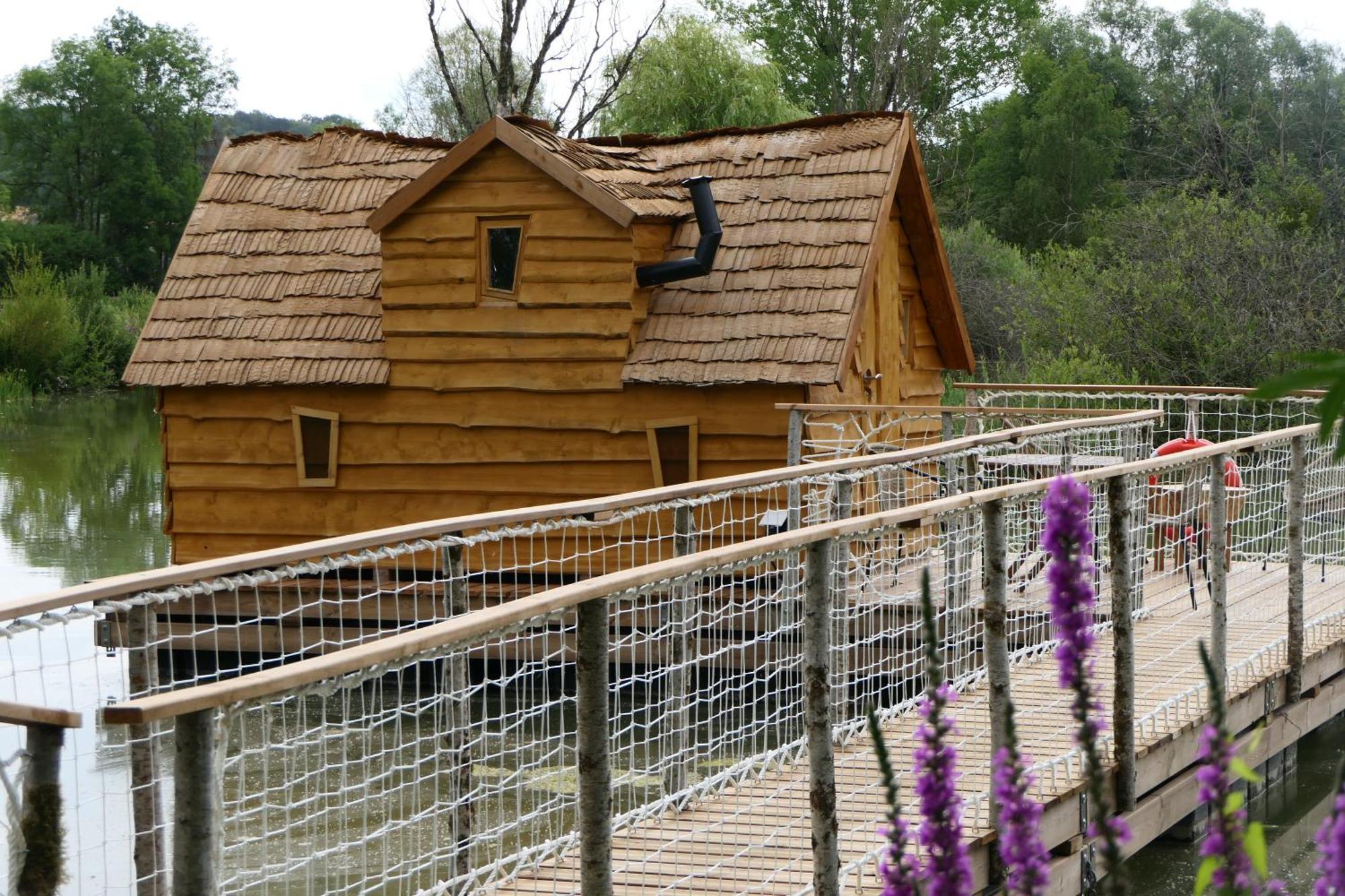 Les Cabanes Flottantes Givrauval Εξωτερικό φωτογραφία