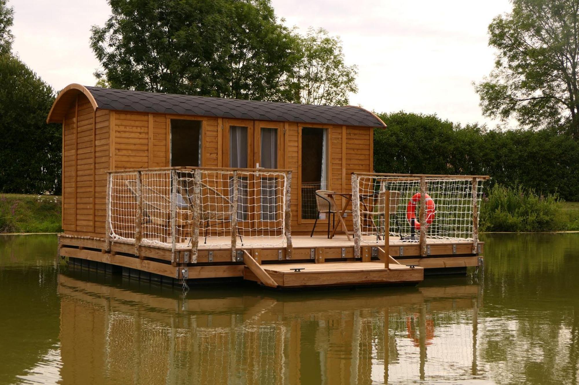 Les Cabanes Flottantes Givrauval Εξωτερικό φωτογραφία